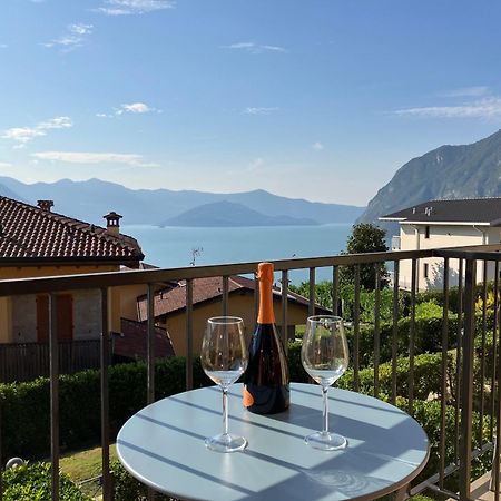 Happy Guest Apartments - Lake View And Pool Riva di Solto Exterior foto